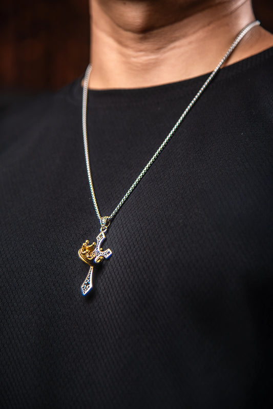 COLLAR DE CRUZ DE CORONA
